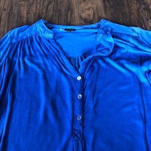 T. Babaton Blue Henley